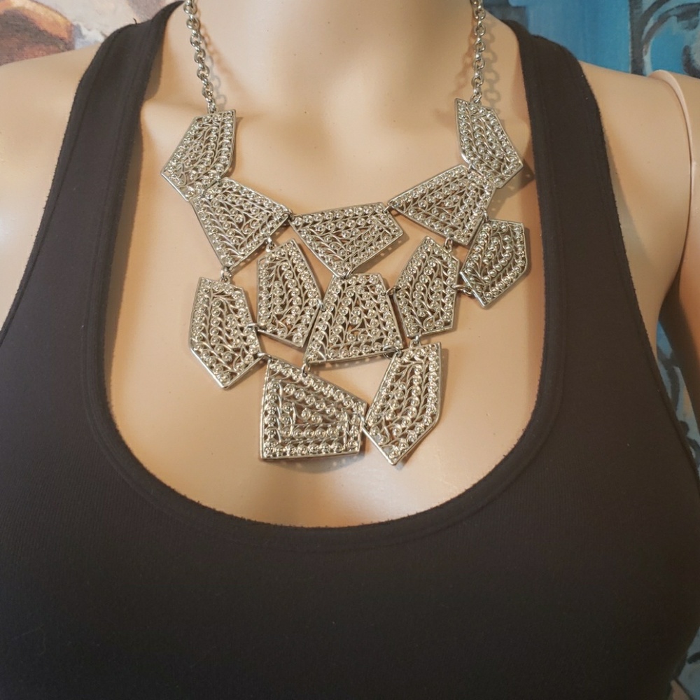 Statement necklace - Picture 2 of 7